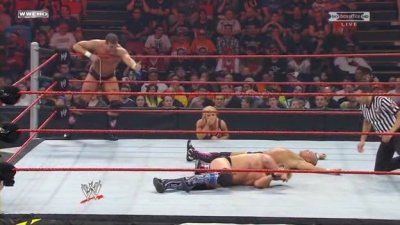 WWE_Over_The_Limit_2010_PPV_HDTV_XviD_Freak_pt1_WRESTLINGBAY_COM_avi_004712880.jpg