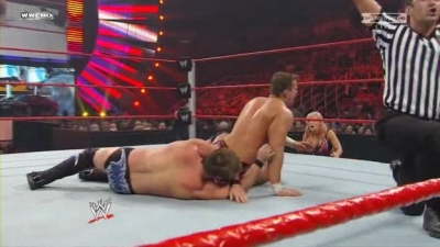 WWE_Over_The_Limit_2010_PPV_HDTV_XviD_Freak_pt1_WRESTLINGBAY_COM_avi_004786880.jpg