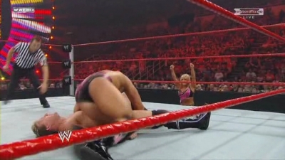 WWE_Over_The_Limit_2010_PPV_HDTV_XviD_Freak_pt1_WRESTLINGBAY_COM_avi_004830040.jpg