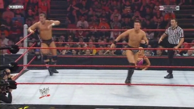 WWE_Over_The_Limit_2010_PPV_HDTV_XviD_Freak_pt1_WRESTLINGBAY_COM_avi_004906840.jpg