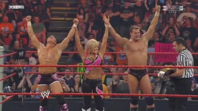 WWE_Over_The_Limit_2010_PPV_HDTV_XviD_Freak_pt1_WRESTLINGBAY_COM_avi_004942960.jpg