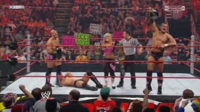WWE_Over_The_Limit_2010_PPV_HDTV_XviD_Freak_pt1_WRESTLINGBAY_COM_avi_004956040.jpg