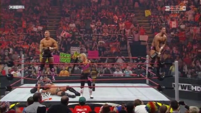 WWE_Over_The_Limit_2010_PPV_HDTV_XviD_Freak_pt1_WRESTLINGBAY_COM_avi_004965640.jpg