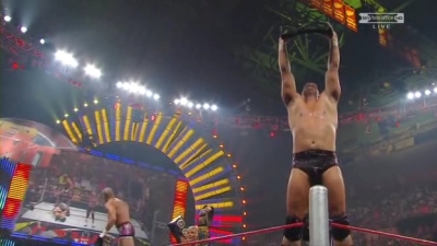 WWE_Over_The_Limit_2010_PPV_HDTV_XviD_Freak_pt1_WRESTLINGBAY_COM_avi_004970760.jpg