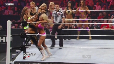 WWE_Raw_06_13_11_720p_AC3_5_1_x264_mkv_000200533.jpg