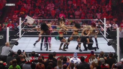 WWE_Raw_08_01_11_720p_AC3_5_1_x264_mkv_000035101.jpg