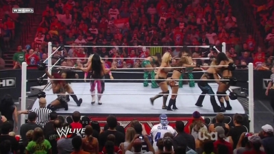 WWE_Raw_08_01_11_720p_AC3_5_1_x264_mkv_000043143.jpg
