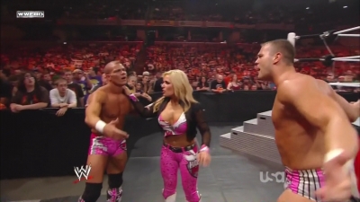 WWE_Monday_Night_Raw_2010_09_27_mp4_003999095.jpg