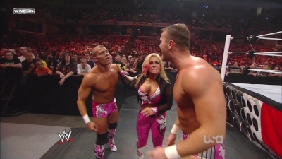 WWE_Monday_Night_Raw_2010_09_27_mp4_004005034.jpg