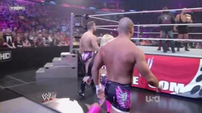 WWE_Monday_Night_Raw_2010_04_12_HDTV_XviD-WB_avi_001115315.jpg