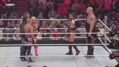 WWE_Monday_Night_Raw_2010_04_12_HDTV_XviD-WB_avi_001219052.jpg