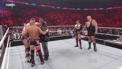 WWE_Monday_Night_Raw_2010_04_12_HDTV_XviD-WB_avi_001271204.jpg