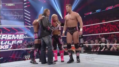 WWE_Monday_Night_Raw_2010_04_12_HDTV_XviD-WB_avi_001292959.jpg
