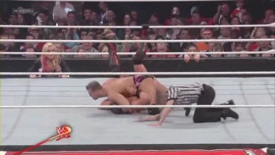 WWE_Monday_Night_Raw_2010_04_12_HDTV_XviD-WB_avi_001299366.jpg