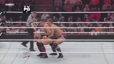 WWE_Monday_Night_Raw_2010_04_12_HDTV_XviD-WB_avi_001305171.jpg