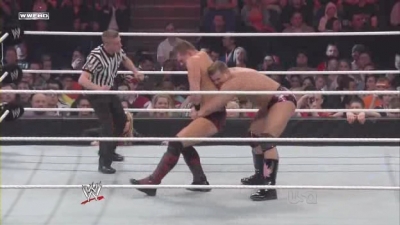 WWE_Monday_Night_Raw_2010_04_12_HDTV_XviD-WB_avi_001322989.jpg