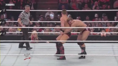 WWE_Monday_Night_Raw_2010_04_12_HDTV_XviD-WB_avi_001323556.jpg