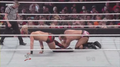 WWE_Monday_Night_Raw_2010_04_12_HDTV_XviD-WB_avi_001404838.jpg