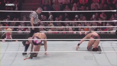 WWE_Monday_Night_Raw_2010_04_12_HDTV_XviD-WB_avi_001532032.jpg