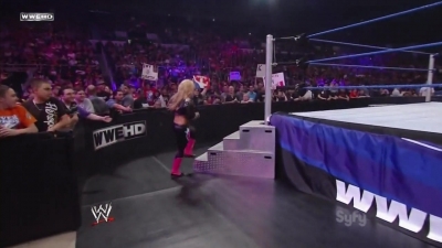WWE_SmackDown_06_17_11_720p_AC3_5_1_x264_mkv_000066299.jpg