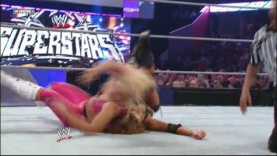 WWE_Superstars_2009_09_03_HDTV_XviD_avi_002365963.jpg