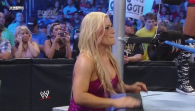 WWE_Friday_Night_SmackDown_06_03_2011_HDTV_x264_28129_Kaitlyn_A_J_vs_Alicia_Fox_Tamina_mkv_000069279.jpg