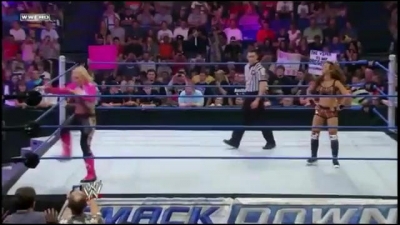 WWE_Friday_Night_SmackDown_08_05_2011_HDTV_x264_Natalya_vs_A_J_mkv_000040206.jpg