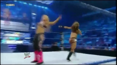 WWE_Friday_Night_SmackDown_08_05_2011_HDTV_x264_Natalya_vs_A_J_mkv_000131164.jpg