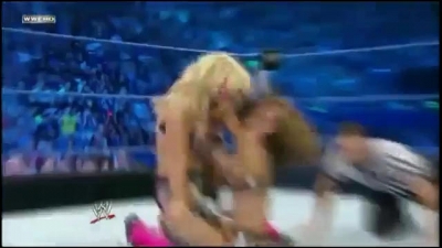 WWE_Friday_Night_SmackDown_08_05_2011_HDTV_x264_Natalya_vs_A_J_mkv_000151918.jpg