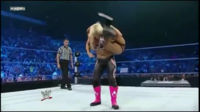 WWE_Friday_Night_SmackDown_08_05_2011_HDTV_x264_Natalya_vs_A_J_mkv_000168735.jpg