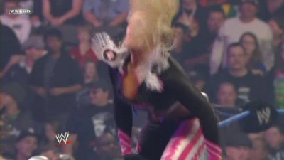 WWE_Friday_Night_Smackdown_2009_12_04_WS_PDTV_XviD-KYR_WRESTLiNGBAY_COM_avi_001915749.jpg