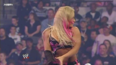 WWE_Friday_Night_Smackdown_2009_12_04_WS_PDTV_XviD-KYR_WRESTLiNGBAY_COM_avi_001919219.jpg