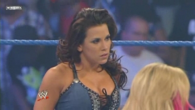 WWE_Friday_Night_Smackdown_2009_12_04_WS_PDTV_XviD-KYR_WRESTLiNGBAY_COM_avi_001933767.jpg