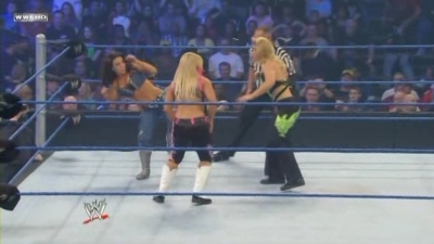 WWE_Friday_Night_Smackdown_2009_12_04_WS_PDTV_XviD-KYR_WRESTLiNGBAY_COM_avi_001941141.jpg
