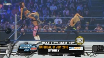 WWE_Friday_Night_Smackdown_2009_12_04_WS_PDTV_XviD-KYR_WRESTLiNGBAY_COM_avi_001956623.jpg