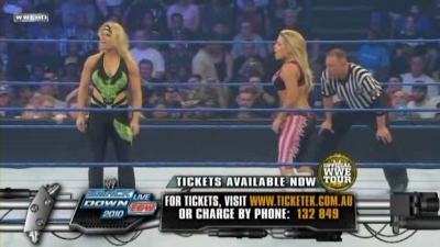 WWE_Friday_Night_Smackdown_2009_12_04_WS_PDTV_XviD-KYR_WRESTLiNGBAY_COM_avi_001989122.jpg