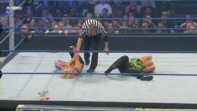 WWE_Friday_Night_Smackdown_2009_12_04_WS_PDTV_XviD-KYR_WRESTLiNGBAY_COM_avi_002024524.jpg