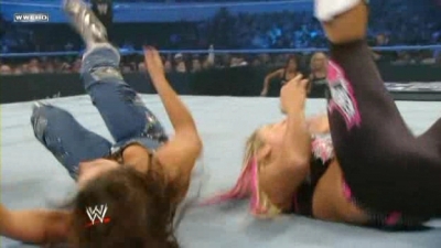WWE_Friday_Night_Smackdown_2009_12_04_WS_PDTV_XviD-KYR_WRESTLiNGBAY_COM_avi_002090156.jpg