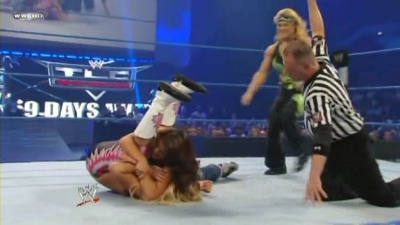 WWE_Friday_Night_Smackdown_2009_12_04_WS_PDTV_XviD-KYR_WRESTLiNGBAY_COM_avi_002095295.jpg