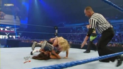 WWE_Friday_Night_Smackdown_2009_12_04_WS_PDTV_XviD-KYR_WRESTLiNGBAY_COM_avi_002108975.jpg