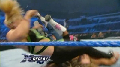 WWE_Friday_Night_Smackdown_2009_12_04_WS_PDTV_XviD-KYR_WRESTLiNGBAY_COM_avi_002201434.jpg
