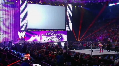 WWE_Superstars_21_7_11_-_Natalya_vs_Alicia_Fox_mp4_000003867.jpg