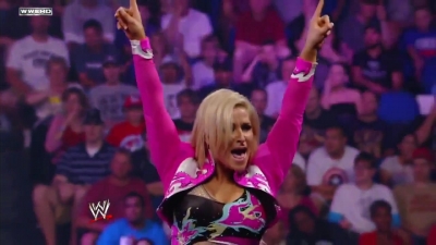 WWE_Superstars_21_7_11_-_Natalya_vs_Alicia_Fox_mp4_000024800.jpg