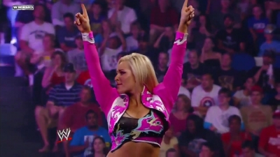 WWE_Superstars_21_7_11_-_Natalya_vs_Alicia_Fox_mp4_000025800.jpg