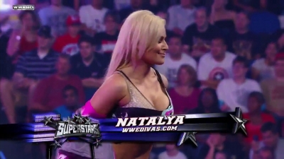 WWE_Superstars_21_7_11_-_Natalya_vs_Alicia_Fox_mp4_000029533.jpg
