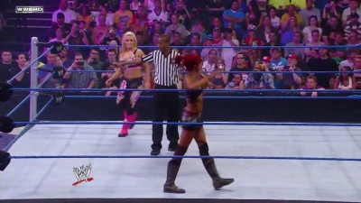 WWE_Superstars_21_7_11_-_Natalya_vs_Alicia_Fox_mp4_000038467.jpg