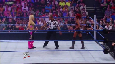 WWE_Superstars_21_7_11_-_Natalya_vs_Alicia_Fox_mp4_000041867.jpg