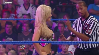 WWE_Superstars_21_7_11_-_Natalya_vs_Alicia_Fox_mp4_000043000.jpg