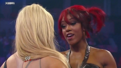 WWE_Superstars_21_7_11_-_Natalya_vs_Alicia_Fox_mp4_000049333.jpg