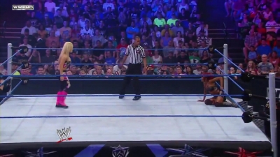 WWE_Superstars_21_7_11_-_Natalya_vs_Alicia_Fox_mp4_000063533.jpg